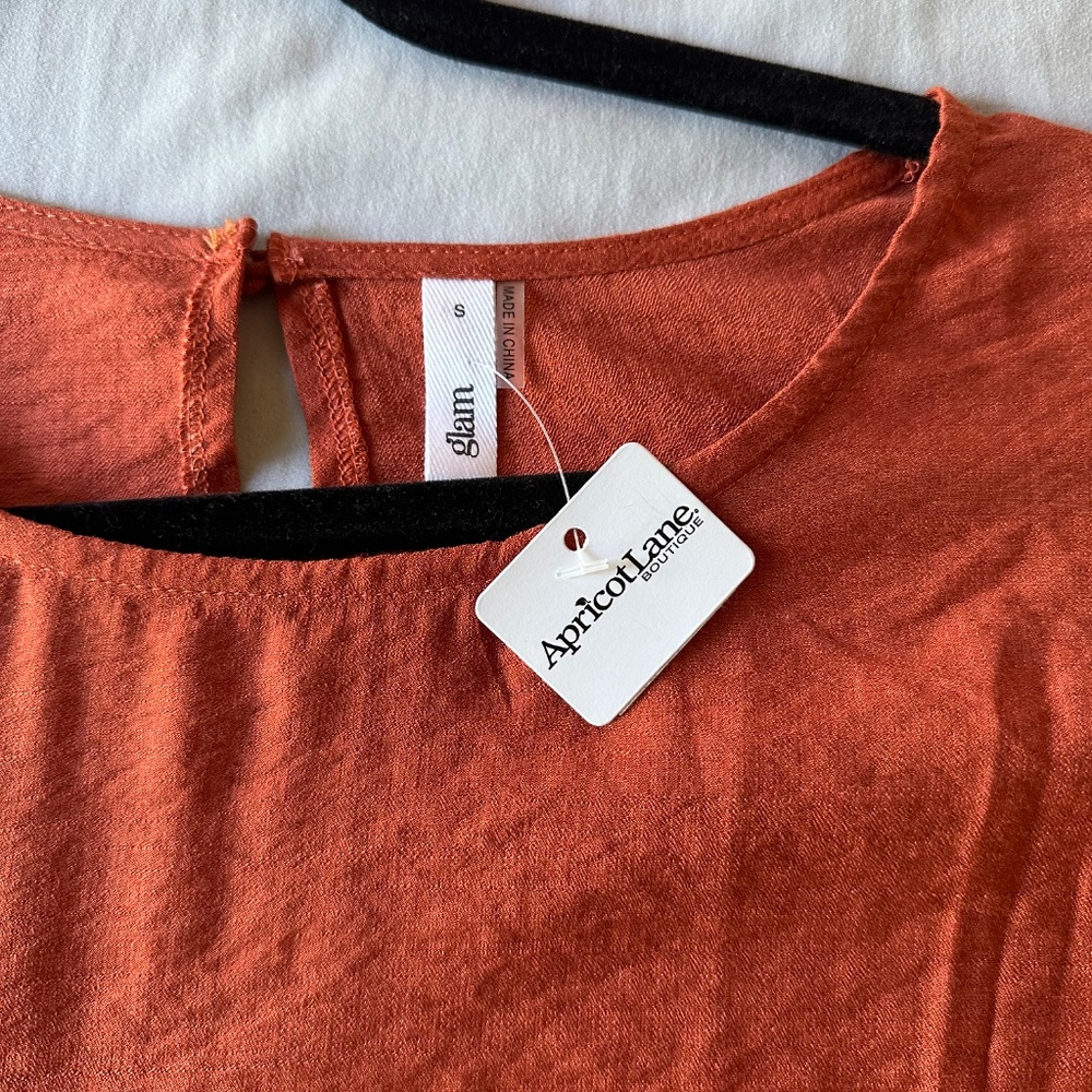 Apricot Blouse - Picture 2 of 3